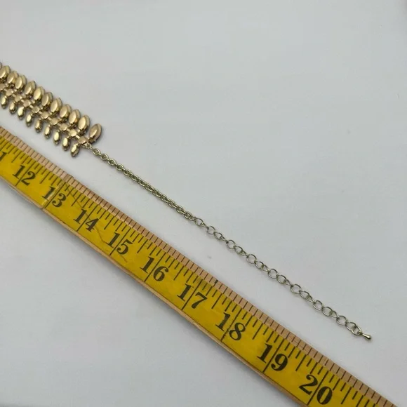 Premier Designs Crystal Statement Necklace Gold Tone Black Gray Bib - Picture 7 of 8